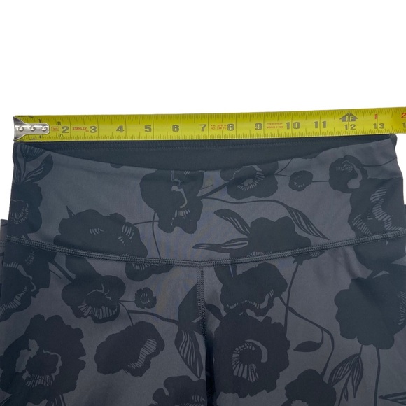 Lululemon Wunder Under Cropped Leggings‎ Brisk Bloom Black Size 6 - Picture 7 of 8